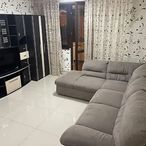 Central, Ideal Pentru Familii Sau Grupuri Otopeni